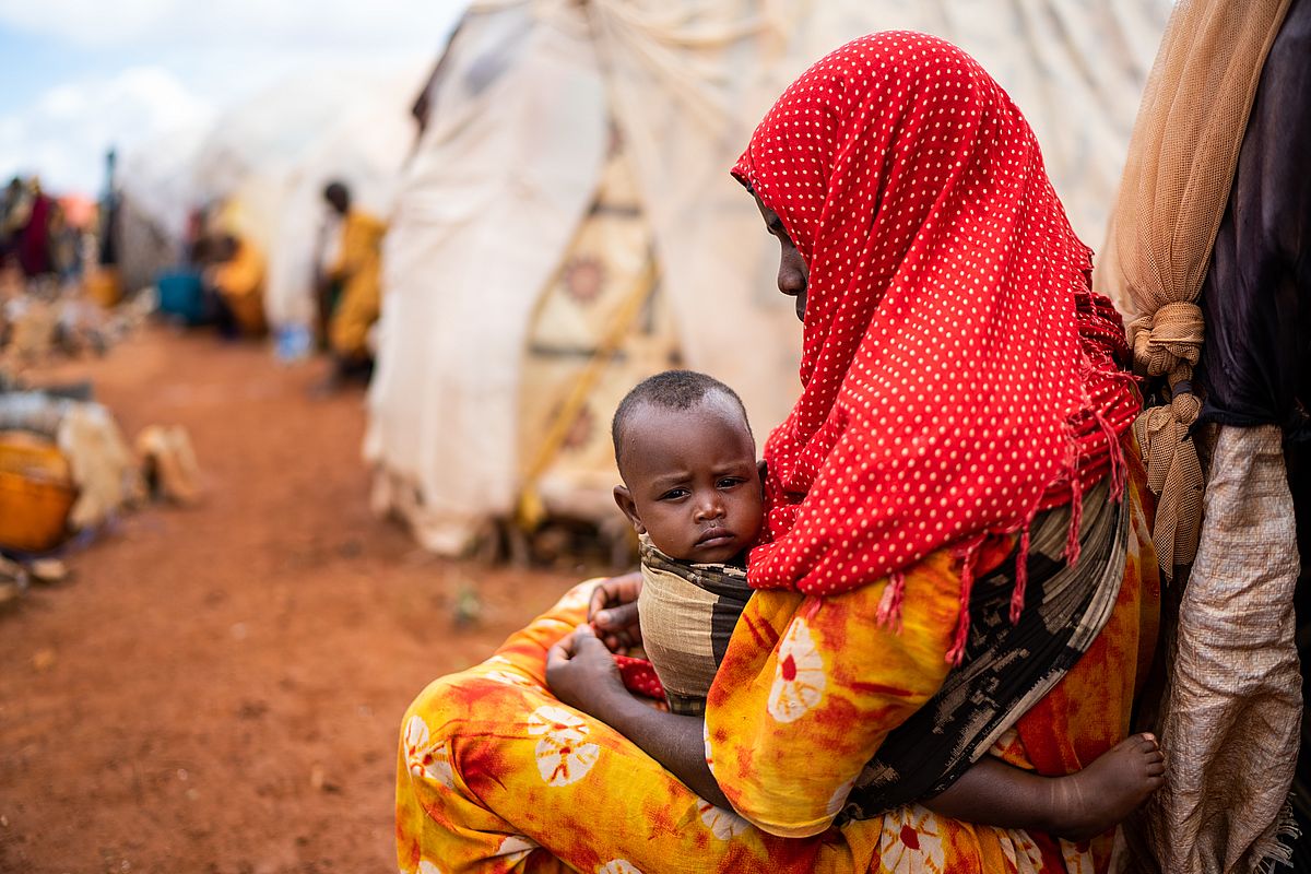 Люди у Сомалі роками страждають від посухи.  Фото: sntes/shutterstock.com
