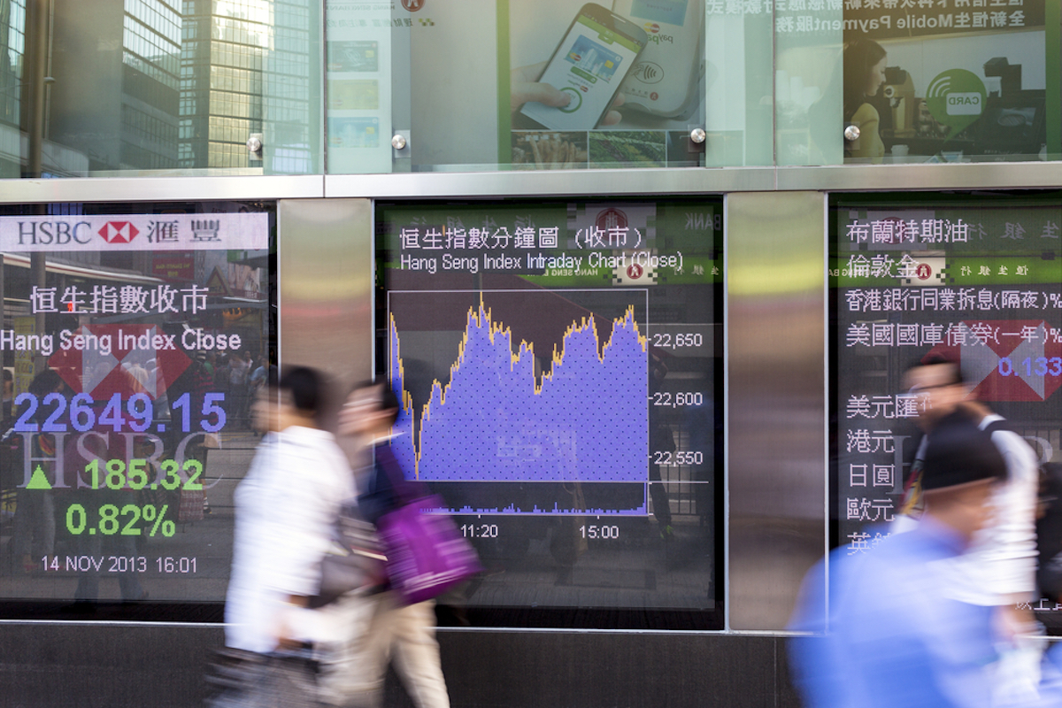Китайські акції зросли на трильйон доларів за тиждень.  Фото: Daniel Fung/Shatterstock.com